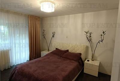 Apartament  de vanzare 4 camere si curte/ Domnesti - 9