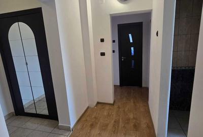 Apartament cu 3 camere decomandat în Central - 7