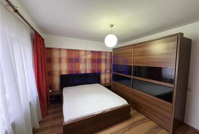 Apartament cu 3 camere decomandat în Unirii