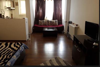 Garsonieră semidecomandată în Costin Georgian