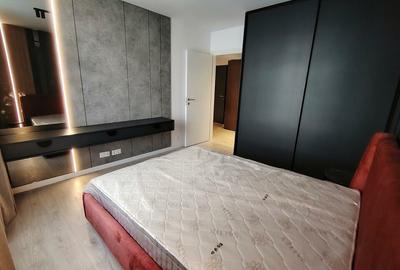 Zona Pădurii Băneasa:Apartament 3 Camere - 4