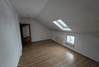 Apartament de vanzare - 5