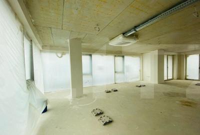 Cladire nou construita, 550 mp, finisaje premium, ideal sedi - 15