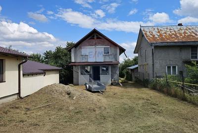 Casă individuală cu 6 camere cu Canalizare în Lisaura - 10