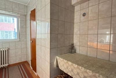 Apartament cu 4 camere decomandat, mobilat în Rahova - 5