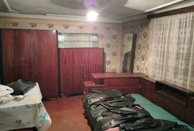 Casă individuală cu 6 camere cu Canalizare în Dorobanților - 15