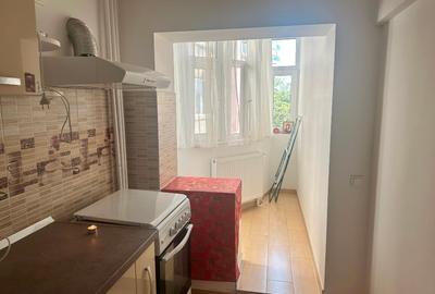 Apartament cu 2 camere decomandat în 1 Decembrie 1918 - 2