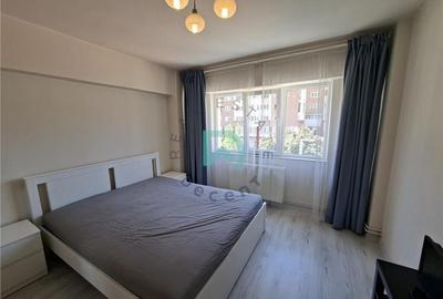 Apartament cu 3 camere decomandat în Răcădău - 1
