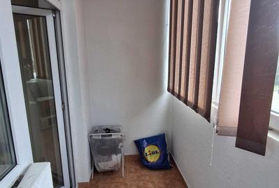 Apartament cu 2 camere decomandat în George Enescu - 2