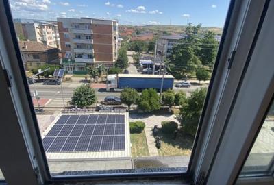 Apartament 3 camere decomandat,etaj 4/4 Bld. Racoteanu, Filiasi - 11