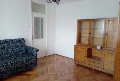 Apartament cu 3 camere semidecomandat în Central - 7