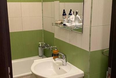 Apartament cu 3 camere semidecomandat în Calea Victoriei - 28