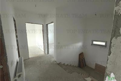 Casa individuala tip P+1+Pod cu 128 mp utili si 500mp de curte - 10