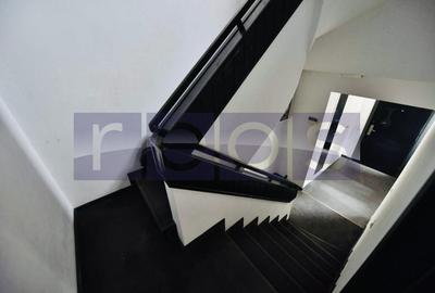 Casă individuală cu 5 camere cu Canalizare în Vatra Luminoasă - 18