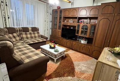 Apartament cu 3 camere decomandat în Central - 9