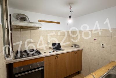 Vanzare garsoniera zona Hala Traian-Calea Călărasilor,Str. Traian 87 - 9