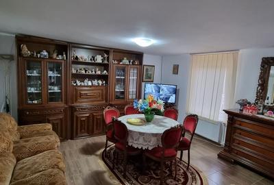 Casă cu 4 camere cu Teren 1400 Mp în Mihai Eminescu - 12