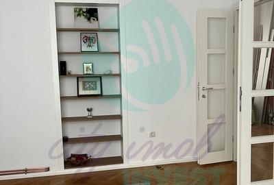 Casă individuală cu 8 camere cu Canalizare în Parcul Carol - 14