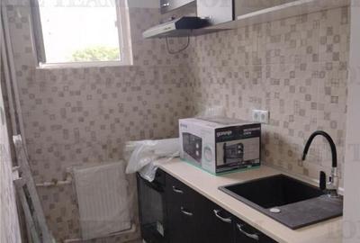 Apartament 2 camere renovat integral Moghioros stradal, exce