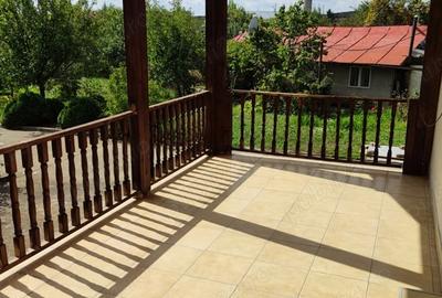 Casă cu 6 camere în Moreni - 8