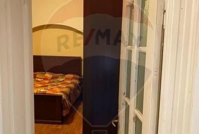 Casa / Vila cu 5 camere de vanzare in zona Central - 10