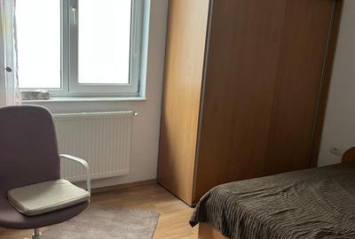 Casa de inchiriat cu 4 camere, zona INEL II - 9