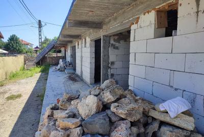 Casă cu 4 camere în Central - 6