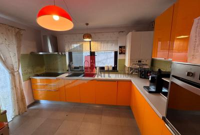 Casă cu 5 camere în Central - 6