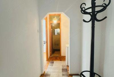 Apartament cu 4 camere decomandat în Girocului - 2