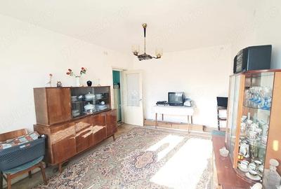 Apartament cu 3 camere semidecomandat în Central - 10
