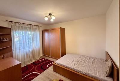 Apartament decomandat 3 camere de închiriat în Piața Bălcescu - 11