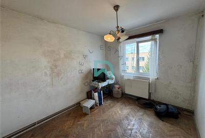 Apartament cu 2 camere semidecomandat în Florilor - 4