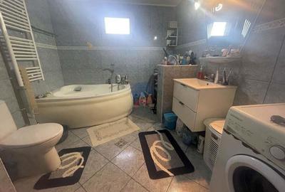 Casă cu 5 camere cu Teren 500 Mp în Șimnicu de Sus - 6