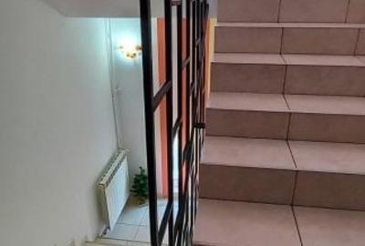 Exclusiv! Pensiune P+1+M pe partea marii  Eforie Nord - 269.000 euro(Cod E8+E10) - 39