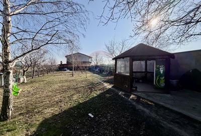 Casă cu 4 camere cu Teren 1076 Mp în Unirea - 23