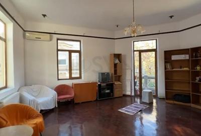 Apartament cu 2 camere decomandat, mobilat în P-ța Unirii