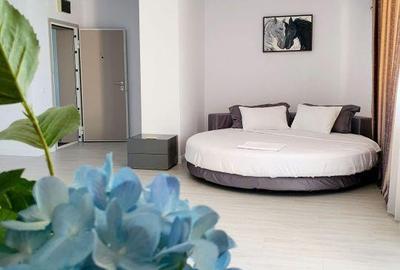Apartament cu 3 camere în Central - 1