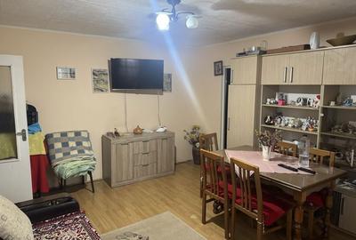 Apartament cu 3 camere semidecomandat în Central - 5