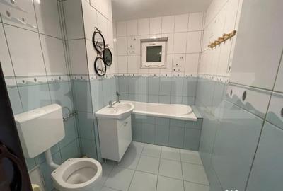 Spațiu comercial, de 52 mp, în Central