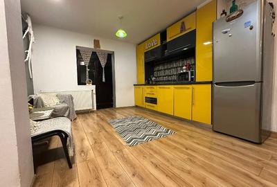 Etaj 1. Apartament 3 camere decomandat, Radu Negru. - 3