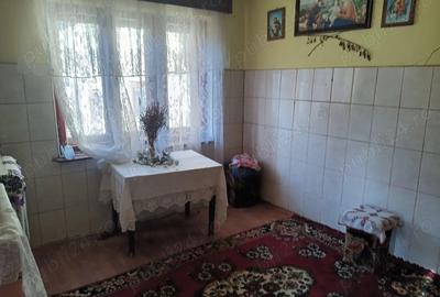 Vand casa in Mihaiesti jud.Hunedoara .Detali la tel. . - 5