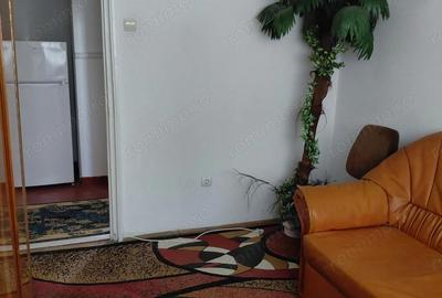 Apartament cu 3 camere decomandat în Micro 19 - 14