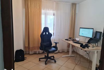 Apartament cu 3 camere în Central - 8