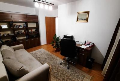 Apartament cu 3 camere în Băneasa - 1