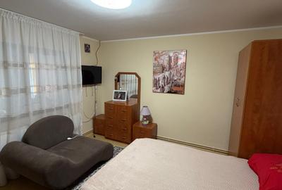 Casă individuală cu 5 camere cu Canalizare în Central - 6
