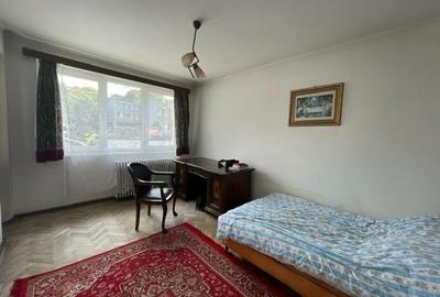 Apartament cu 3 camere decomandat în Central - 6