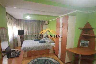 Apartament cu 4 camere decomandat în Central - 4