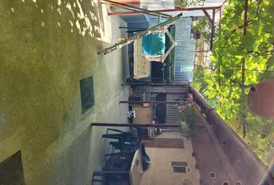 Casă cu 3 camere în E3 - 9