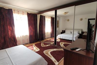 Cartier Boreal - Vila  P+ 1 -  3 camere - garaj - curte amenajata - termen lung - 16