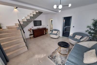 Casă cu 3 camere cu Canalizare în Calea Urseni